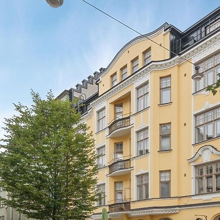 Wehost Fabulous 2Br In Prestigious Punavuori @Iso Roobertinkatu 26 Helsinki Extérieur photo
