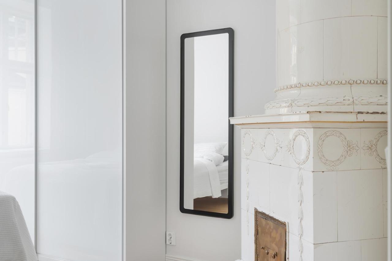 Wehost Fabulous 2Br In Prestigious Punavuori @Iso Roobertinkatu 26 Helsinki Extérieur photo