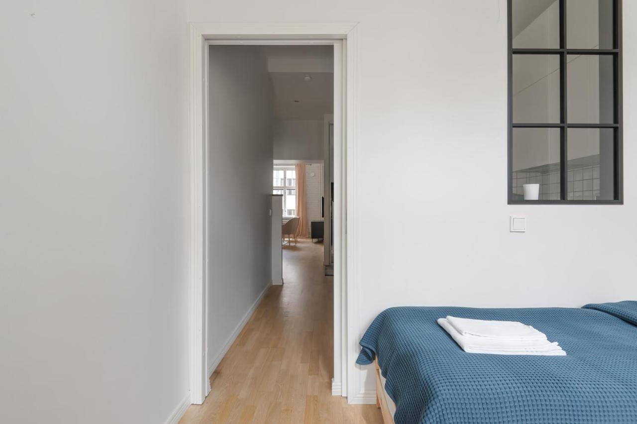 Wehost Fabulous 2Br In Prestigious Punavuori @Iso Roobertinkatu 26 Helsinki Extérieur photo